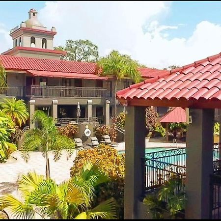 Red Roof Inn Plus & Suites טאמפה מראה חיצוני תמונה