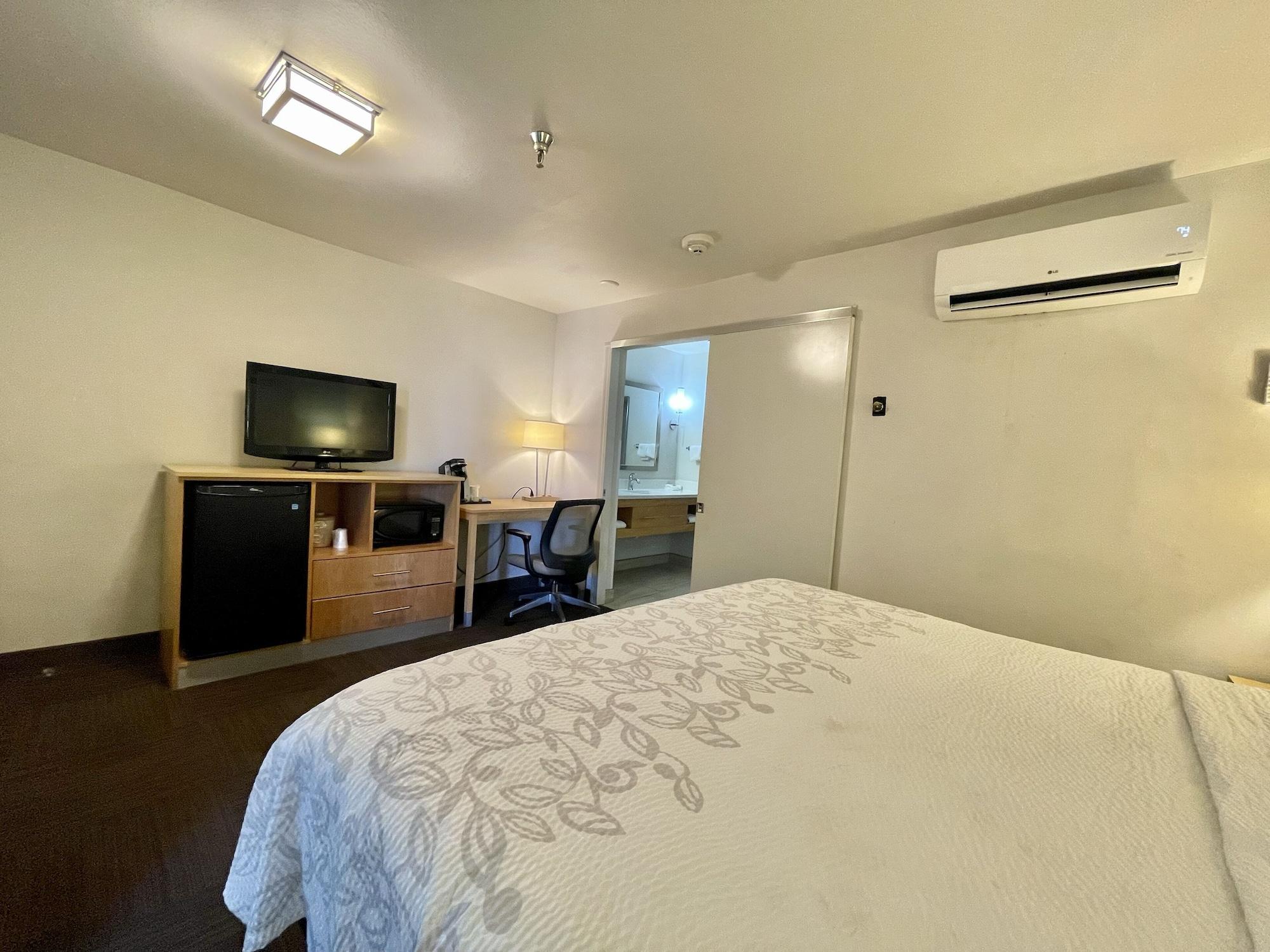 Red Roof Inn Plus & Suites טאמפה מראה חיצוני תמונה