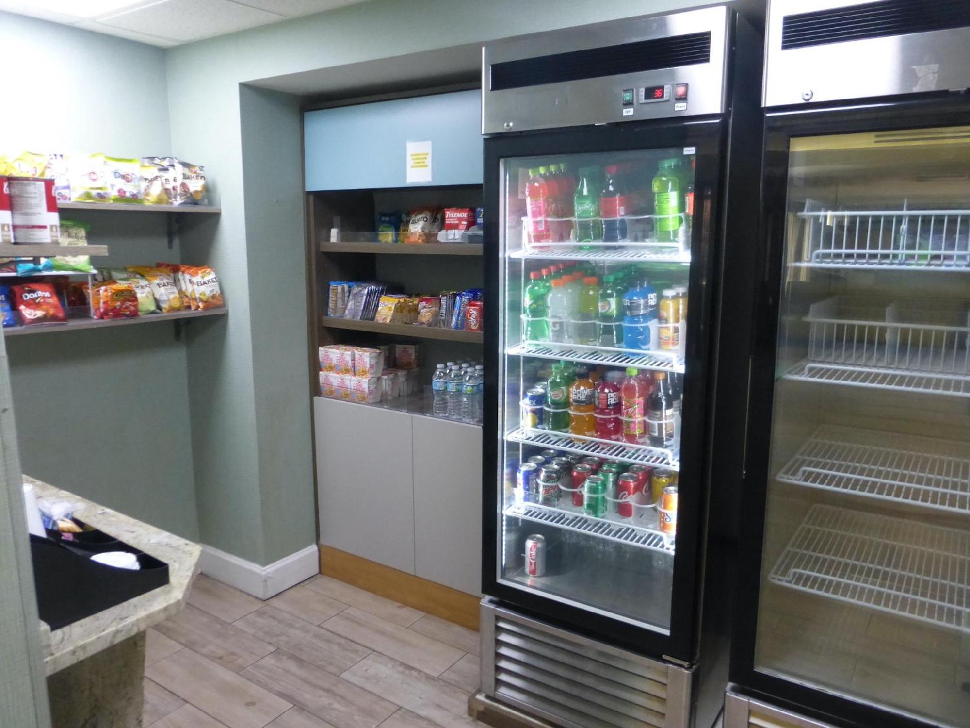 Red Roof Inn Plus & Suites טאמפה מראה חיצוני תמונה
