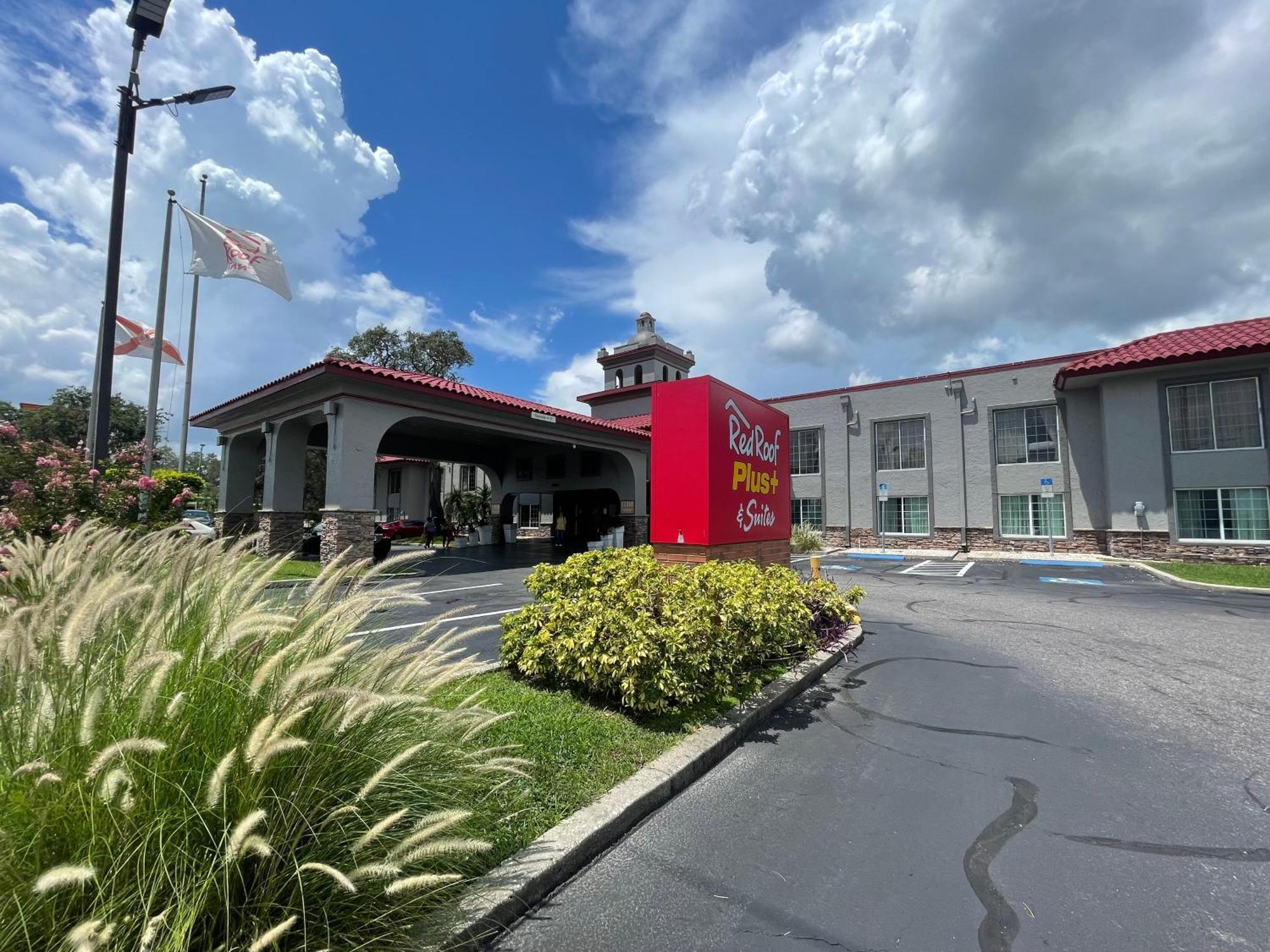 Red Roof Inn Plus & Suites טאמפה מראה חיצוני תמונה